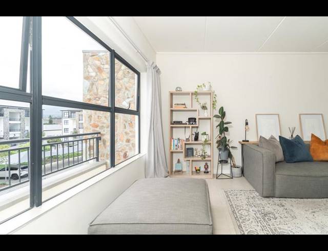 2 BEDROOM APARTMENT FOR SALE IN THE HUNTSMAN